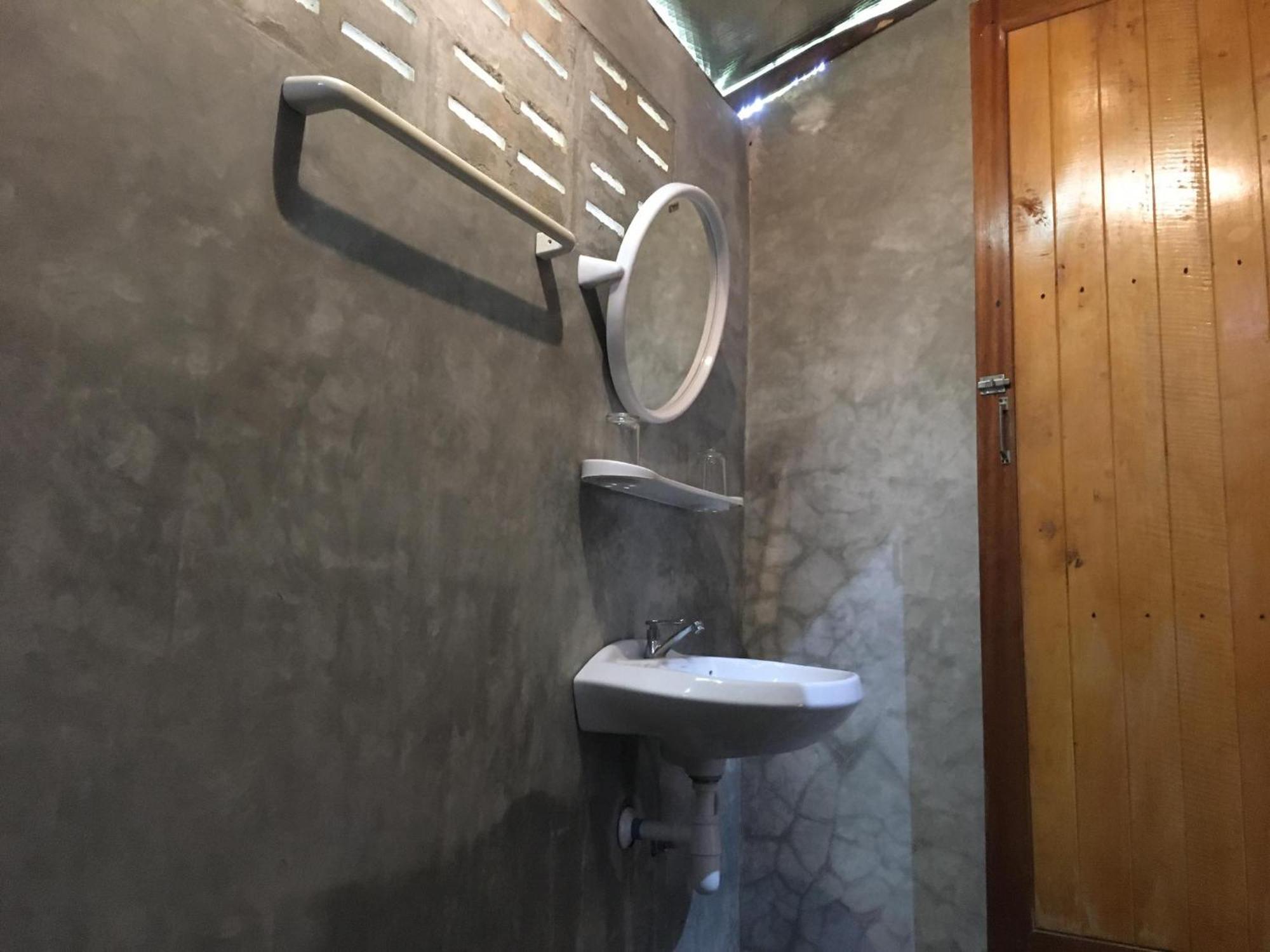 Seree Bungalows & Chill Bar Koh Chang Dış mekan fotoğraf